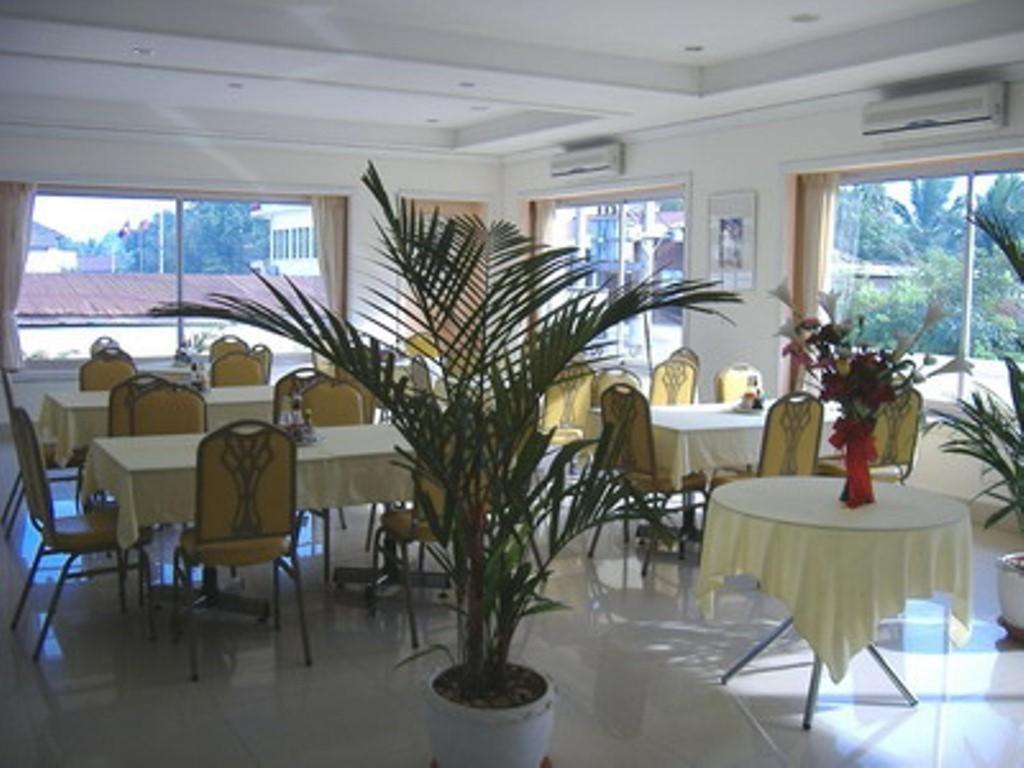 Seng Aroun Hotel Pakse Luaran gambar