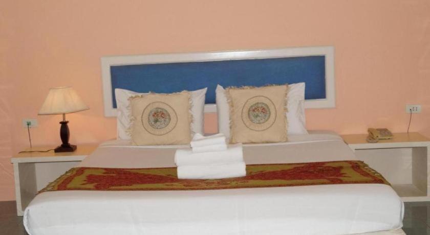 Seng Aroun Hotel Pakse Luaran gambar