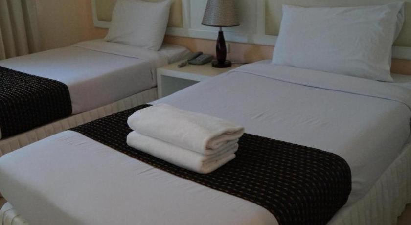 Seng Aroun Hotel Pakse Luaran gambar